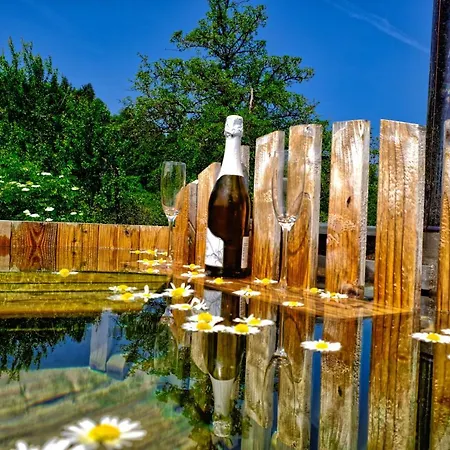 Glamping Brodej * Vitanje