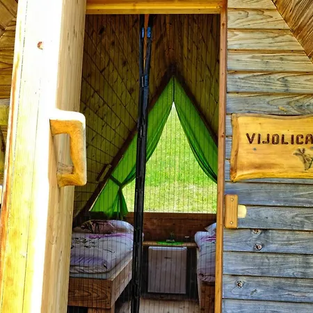 Glamping Brodej Luxury tent