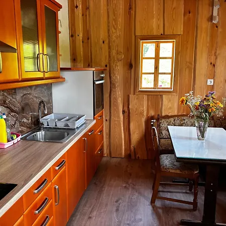 Luxury tent Glamping Brodej Vitanje