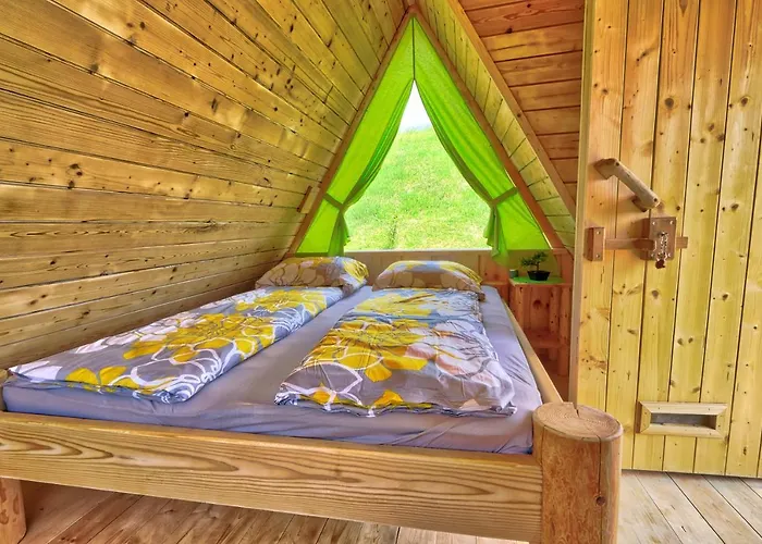 Glamping Brodej Glamping *